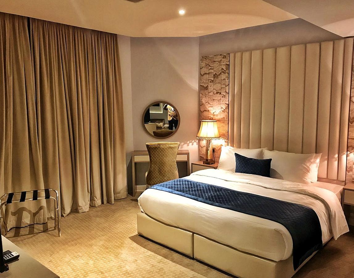 Lumiere Des Etoile Hotell Kuwait City Eksteriør bilde